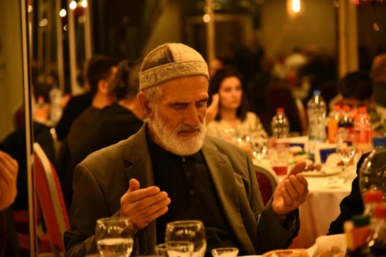 Başiskele’de şehit aileleri ve gaziler aynı sofrada buluştu