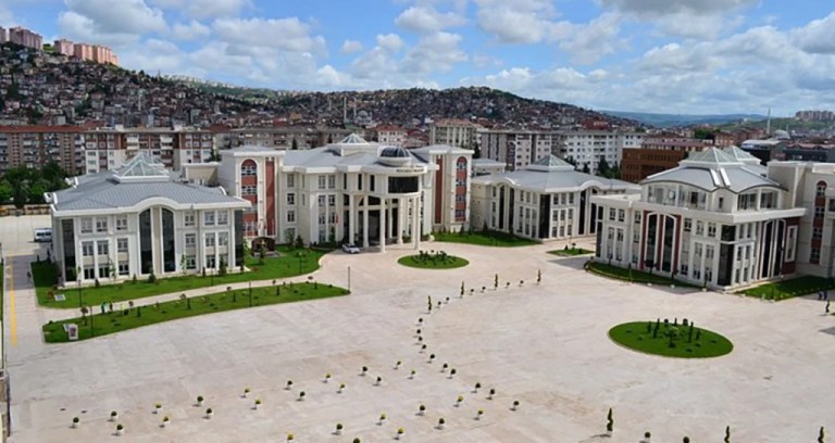 Vali Atamaları: Kocaeli Valisi İlhami Aktaş görevine devam