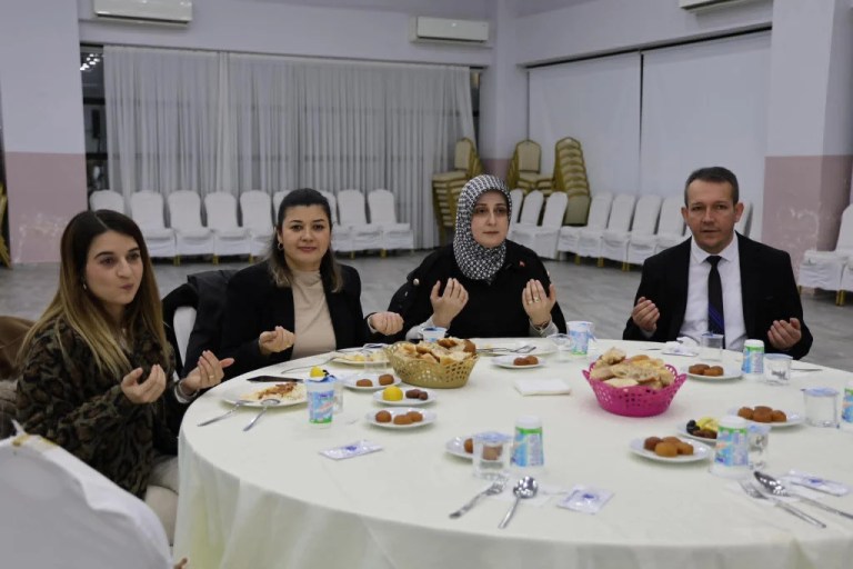 Kandıra’da şehit yakınları ve gaziler iftarda buluştu