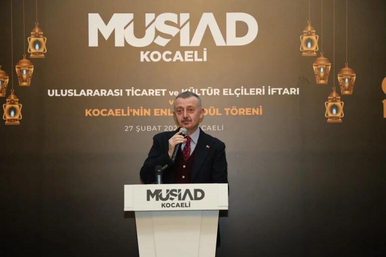 Büyükakın’dan iş insanları ve kültür elçilerine Balkanlar çağrısı
