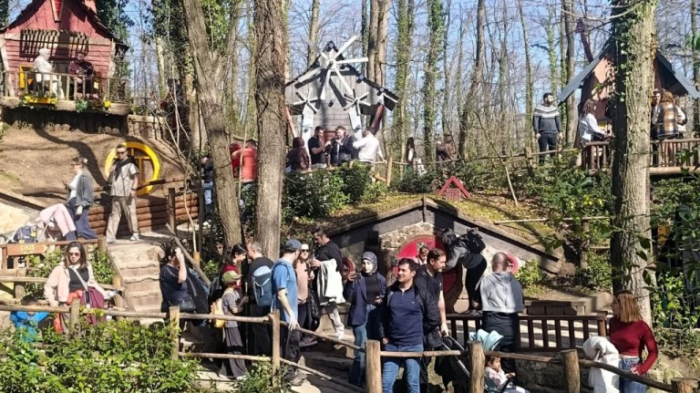 Kocaeli’de güneşli hava Ormanya’yı doldurdu