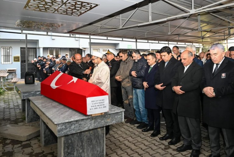 Emekli Gazi Polis Özcan Yıldız Kocaeli’de Toprağa Verildi