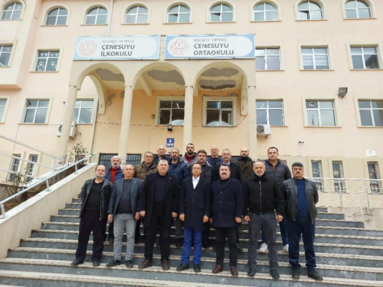 MHP Derince’den Çenesuyu Okulu Müdürü’ne Ziyaret
