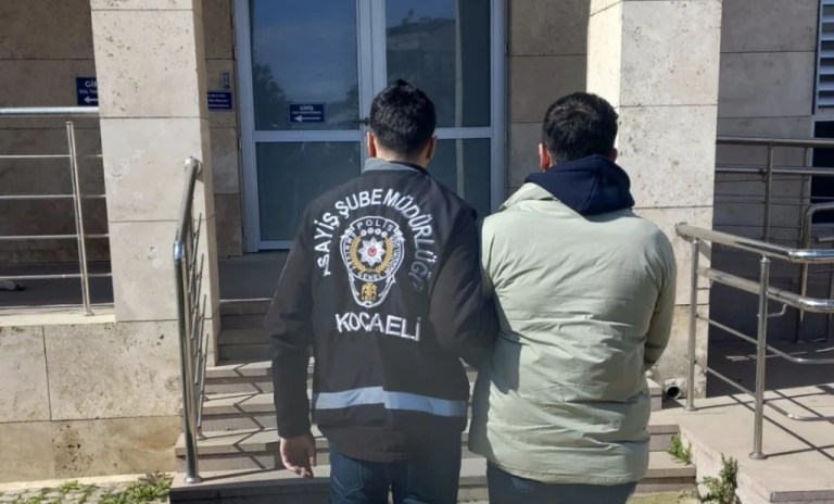 Bilişim hırsızlığı hükümlüsü Darıca’da yakalandı
