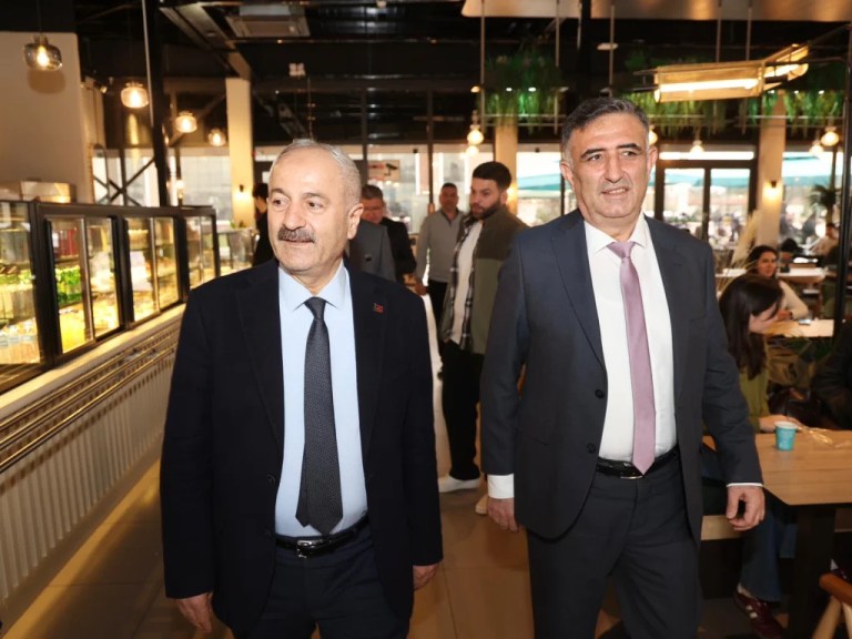 Başkan Büyükgöz’den GTÜ’deki Güzide Kampüs’e Ziyaret