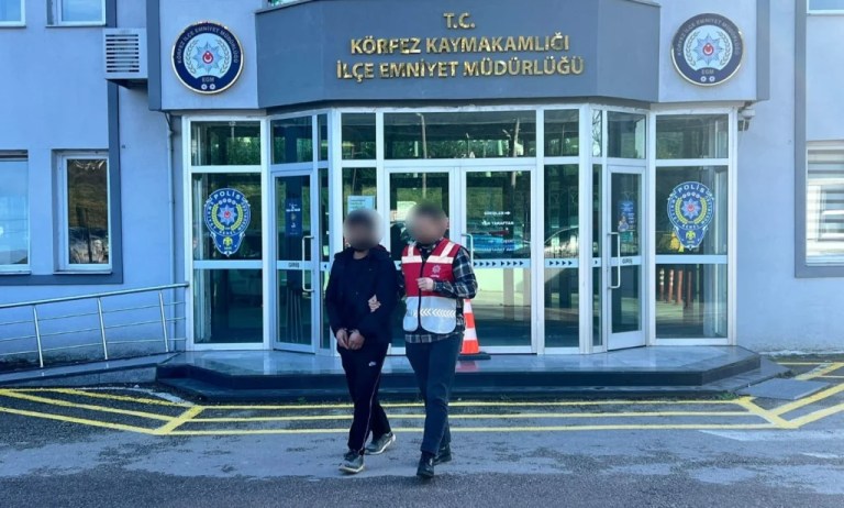 Hırsızlık suçundan aranan şahıs İzmit’te yakalandı!