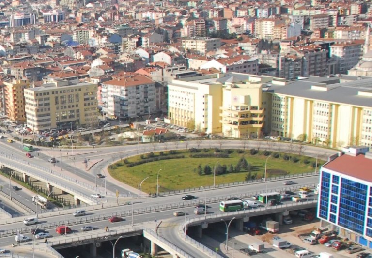 Kocaeli Adliyesi’nde Zimmet Skandalı: Tutuklu Personel Altın ve Döviz Çaldı!