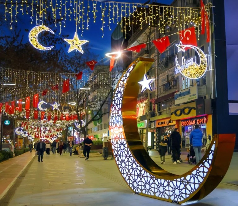 Büyükakın: Ramazan ayı özümüze dönüş vaktidir
