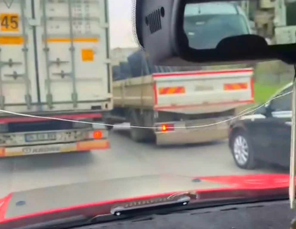 Gebze Pelitli Sanayi Yolu’nda trafik yoğunluğu sürüyor!