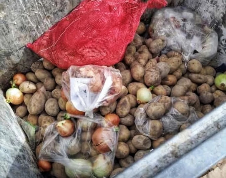 Körfez’de marketin gıda israfı tepki çekti