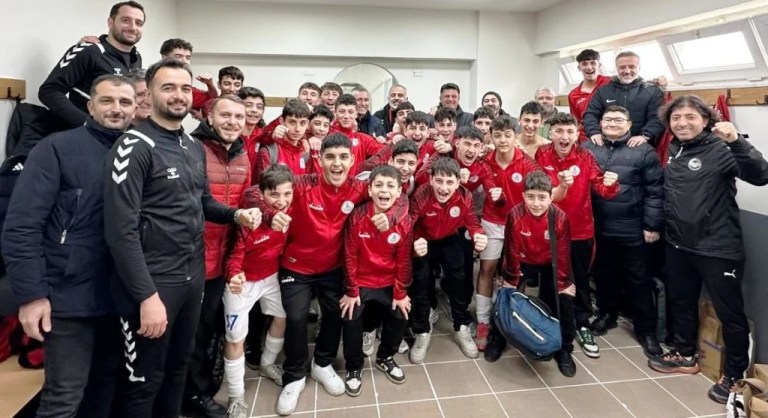 Körfez GB, U14 Türkiye Şampiyonası’nda Tavşanlı İYS’yi geçti