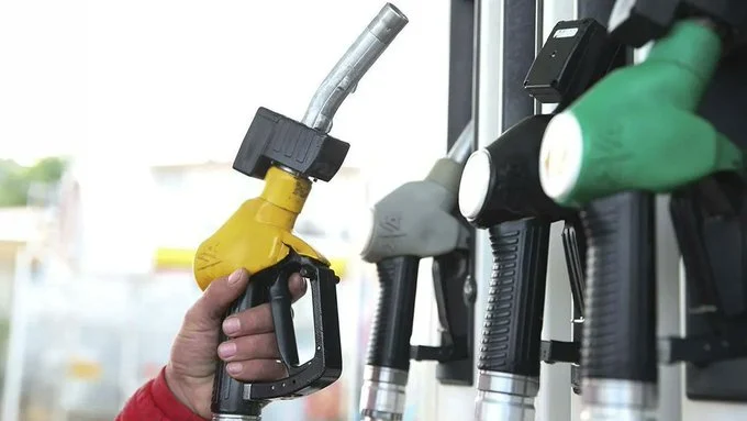 Benzine Zam Yolda: Pompaya Ne Kadar Yansıyacak?
