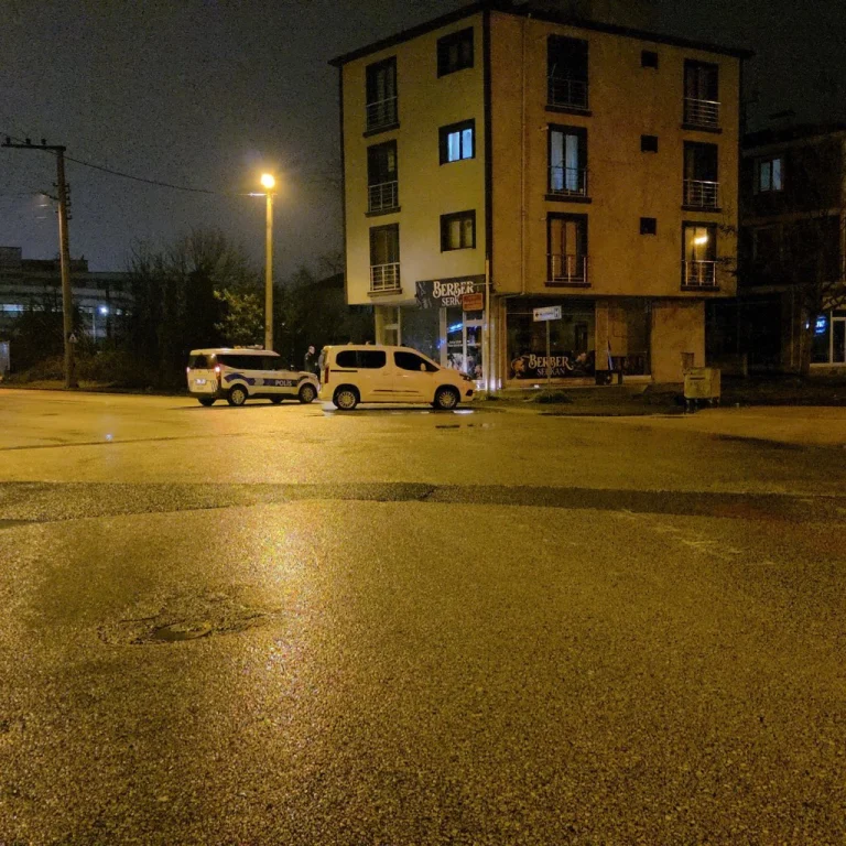 Kocaeli’de kan donduran olay: Çocuk başından vuruldu!