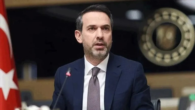 Bakan Bayraktar: LNG alışımızda Hürmüz Boğazı’na bağımlı değiliz