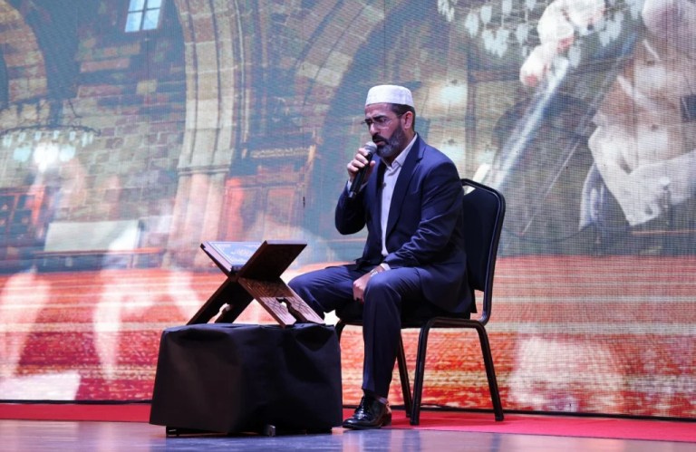 Başkan Büyükakın, 1001 Hatim’de Erzurumlularla bir araya geldi