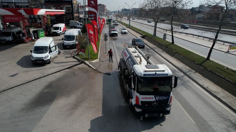 Kocaeli’de bayram öncesi temizlik seferberliği