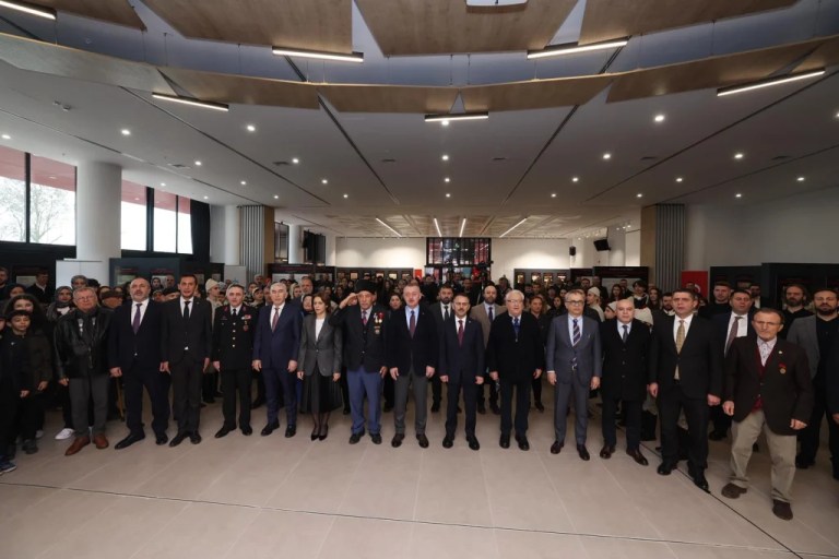 Kocaeli’de Çanakkale ruhunu yaşatan sergi