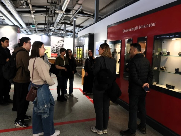 Büyükşehir’den Fotoğraf Tutkunlarına Tarihi Yolculuk