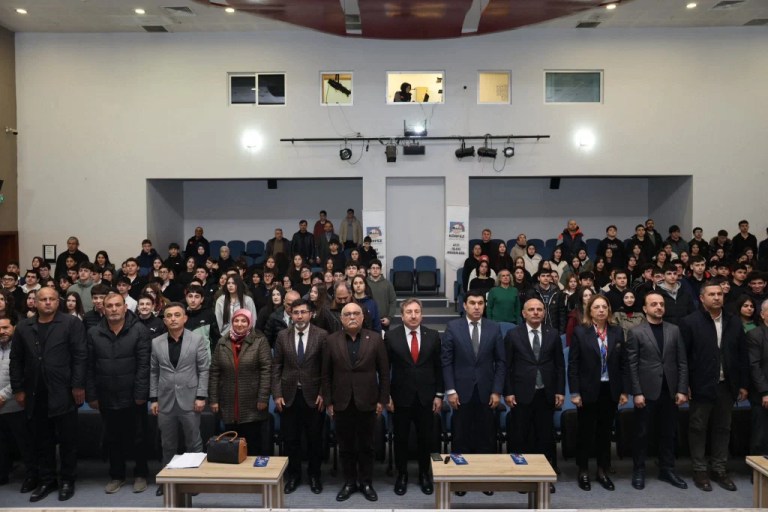 Kocaeli’de Deprem Farkındalığı Semineri