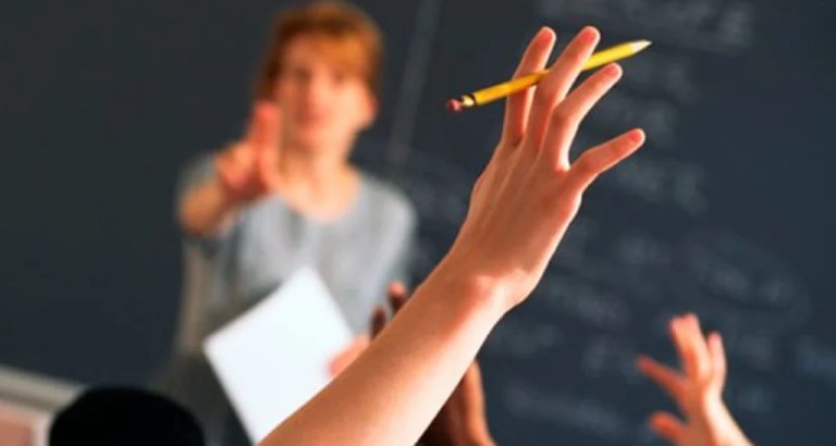 Öğretmenlerden MEB’in ara tatil düzenlemesine itiraz