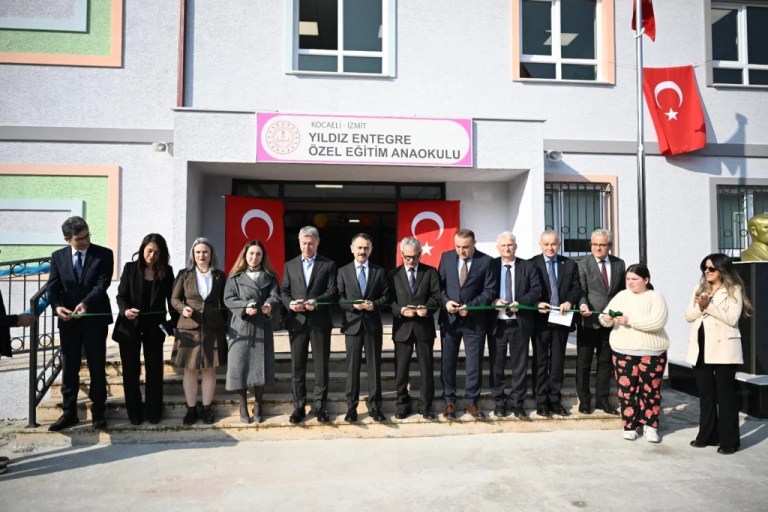 İzmit’e özel eğitim anaokulu: Vali Aktaş açılışa katıldı