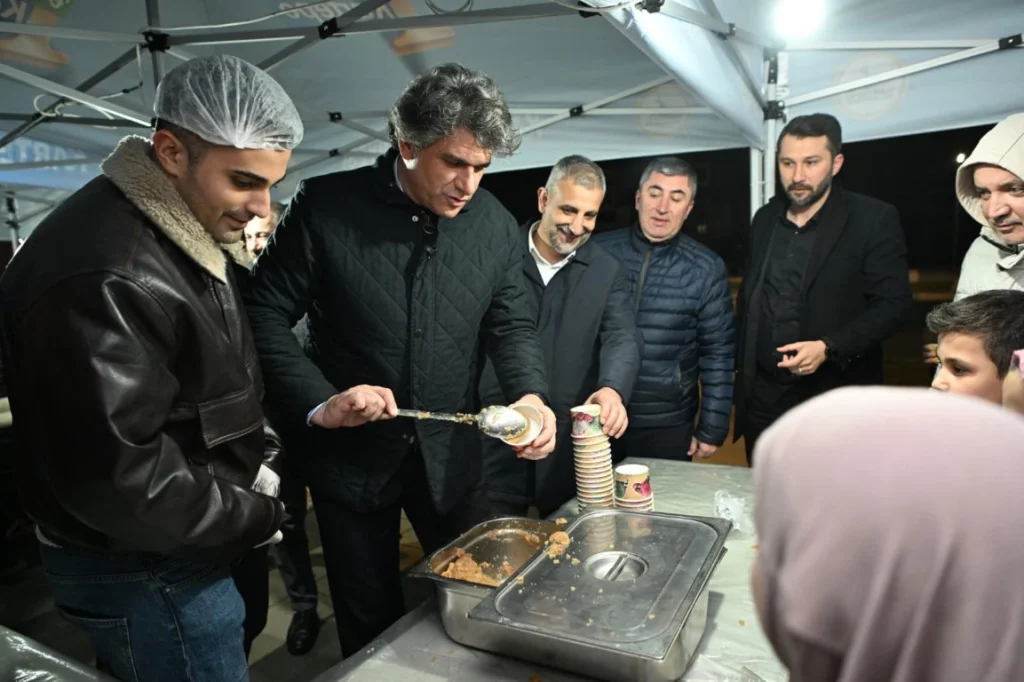 Kartepe’de Kadir Gecesi coşkusu