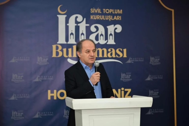 Kartepe Belediyesi STK’larla iftarda buluştu