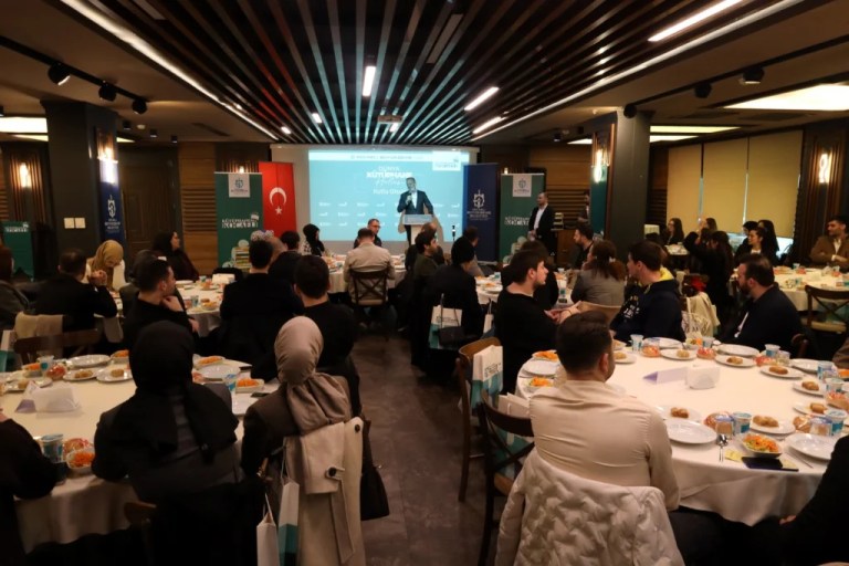 Kütüphane Haftası personelden moral depoladı