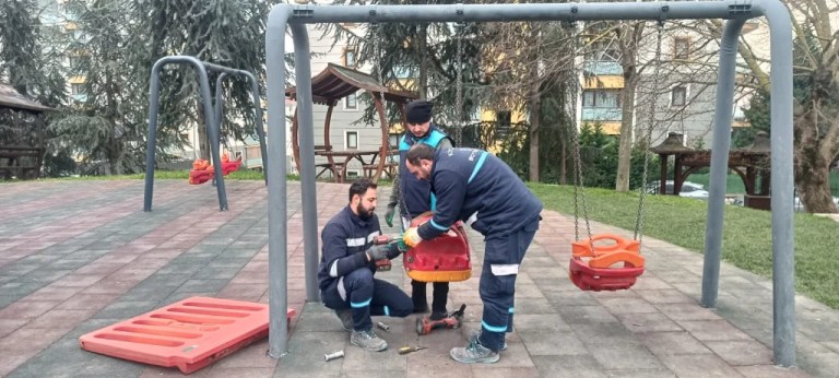 Büyükşehir’den parklara güvenli dokunuş