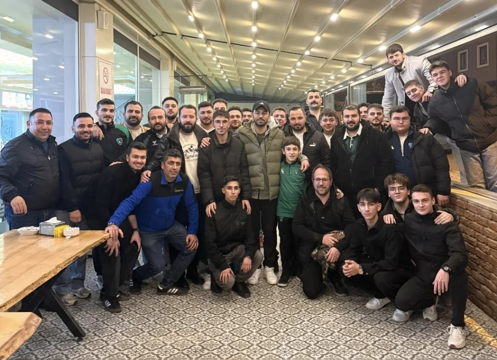 Selçuk İnan’dan Kocaelispor taraftarına iftar jesti