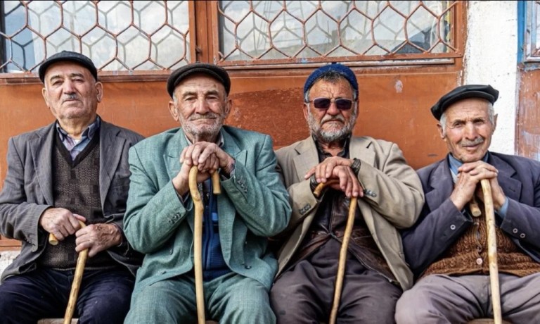 Üç ilde emekli sayısı çalışanları aştı!