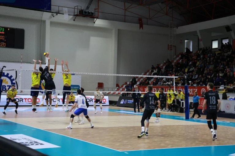 Gebze Belediyesi Efeler Ligi’ni 9. Sırada Tamamladı