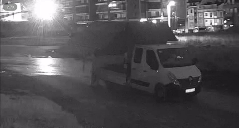 Körfez’de kaçak atık döken yakalandı, ceza yedi!