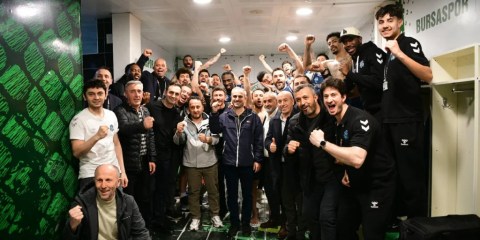 Çayırova Belediyesi, Finalspor’u yenerek liderliğini sürdürdü