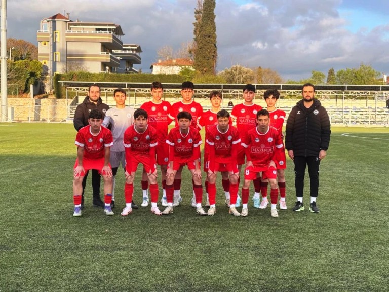Körfez Gençlerbirliği U15, play-off’a puanla başladı