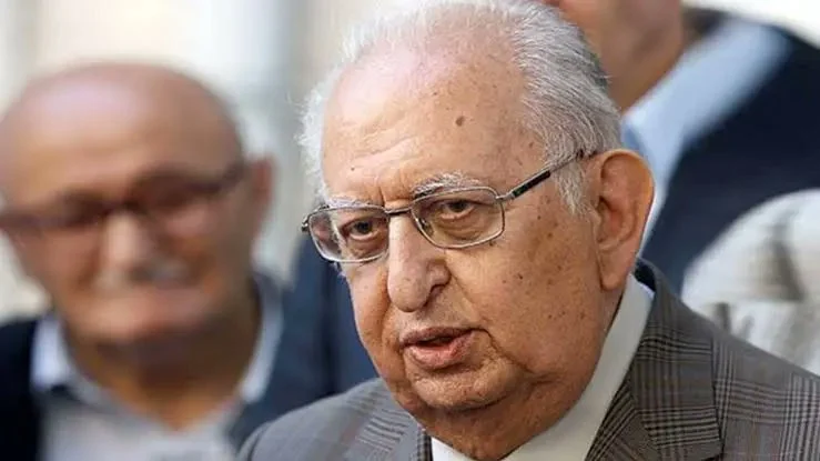 Hüsamettin Cindoruk Vasiyetiyle Uğurlandı