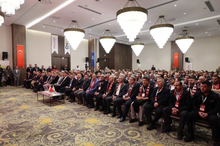 Başkan Büyükakın, 81 il itfaiyecileriyle görüştü