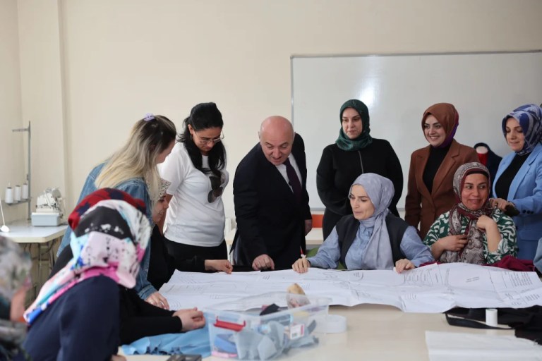 Darıca’da KİGEM’ler sayesinde anneler eğitimde, çocuklar güvende!