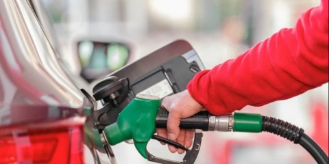 Benzin ve motorine zam geldi!