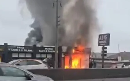 Kocaeli’de iş yerinde yangın çıktı, bir kişi etkilendi!