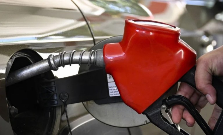 Motorine beklenen 2,99 TL’lik zam iptal edildi