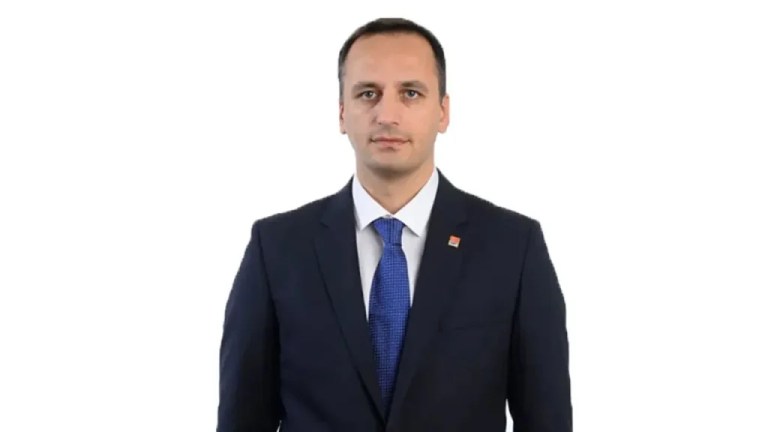 Bornova Belediye Başkanı Ömer Eşki gözaltında!