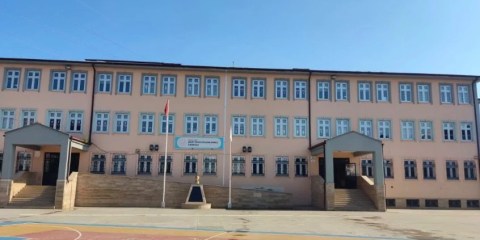 İzmit’te okulda güvenlik ücreti gerginliği