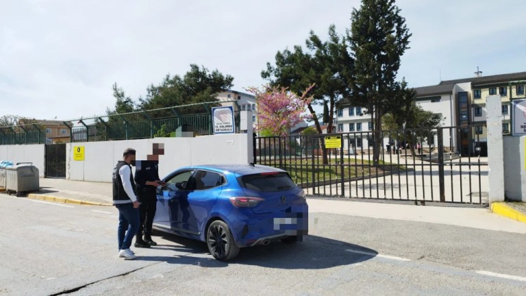 Derince’de okul çevrelerine güvenli denetim!