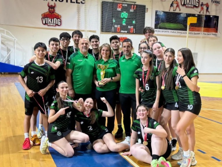 Kocaeli Ertuğrul Gazi Anadolu Lisesi Türkiye Şampiyonu!