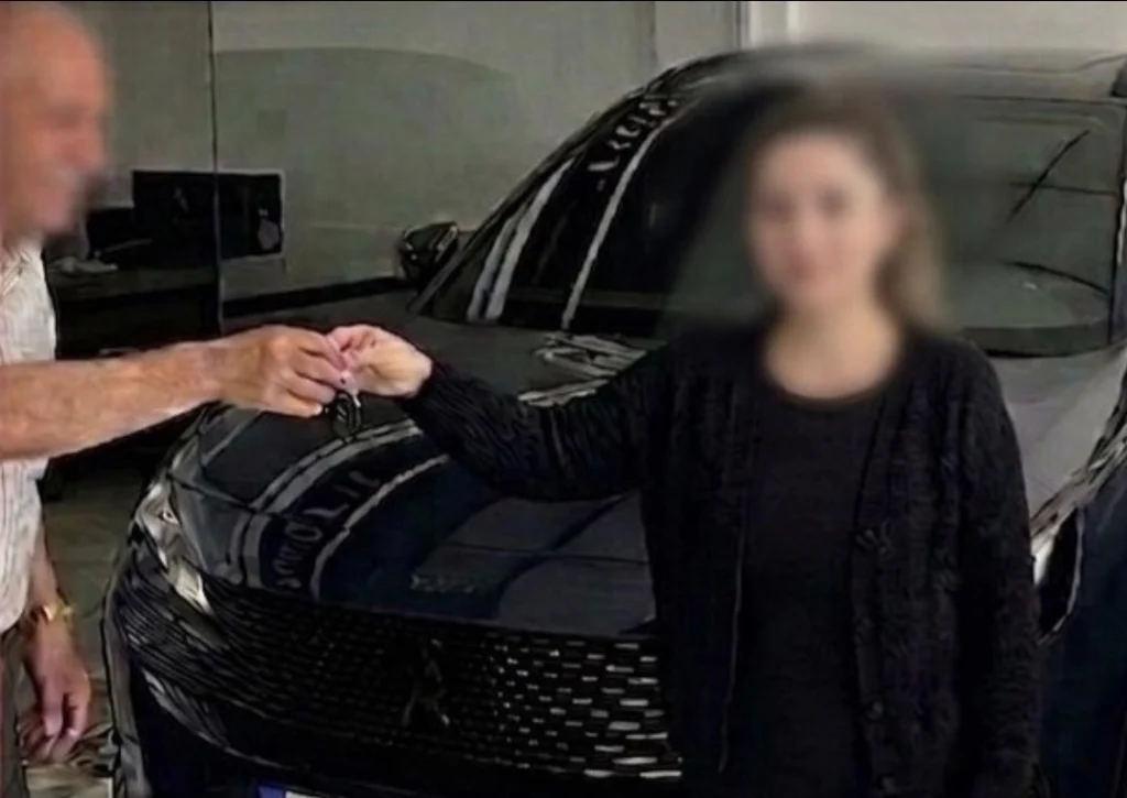 Torununa adını veren geline Aksaray’dan lüks otomobil!