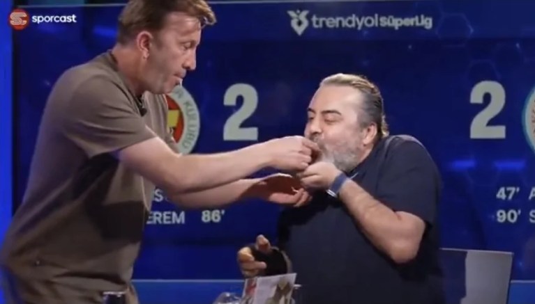 Emre Bol ve Evren Turhan Pişmaniye ile Barıştı!