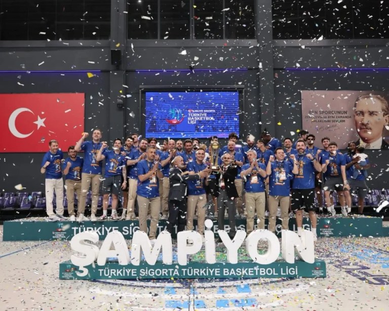 Çayırova Basketbol Süper Lig’e Yükseldi!