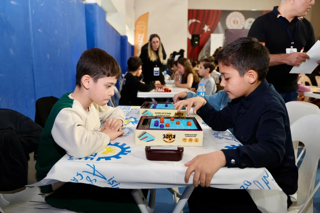 Gebze’de Akıl ve Zeka Oyunları Turnuvası düzenlendi