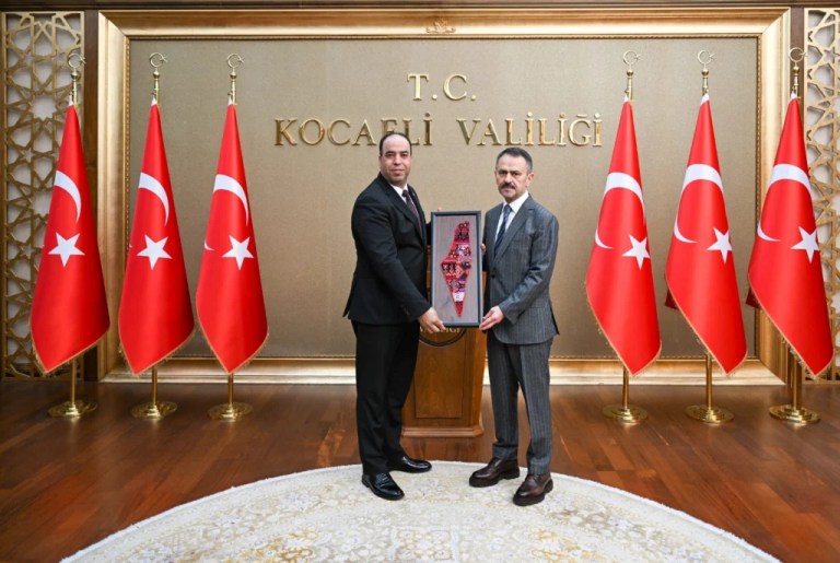 Filistin Başkonsolosu Alatshan’dan Vali Aktaş’a Ziyaret